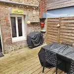 La Belle Poule, Vue Port Et Mer, 4 Personnes Holiday home