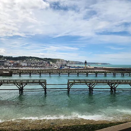 La Belle Poule, Vue Port Et Mer, 4 Personnes * Fecamp